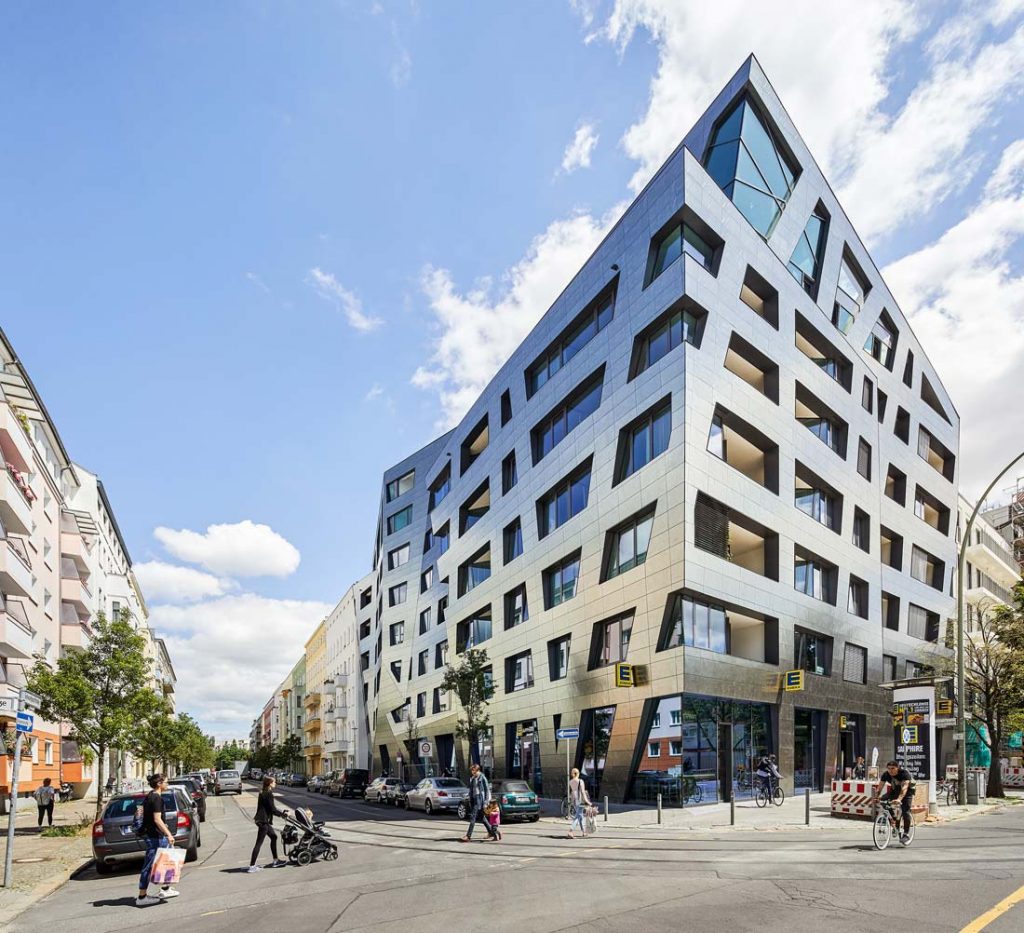 Sapphire Berlin: A Three-dimensional Stoneware Façade with Self ...