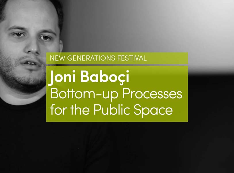 Bottom-up Processes for the Public Space