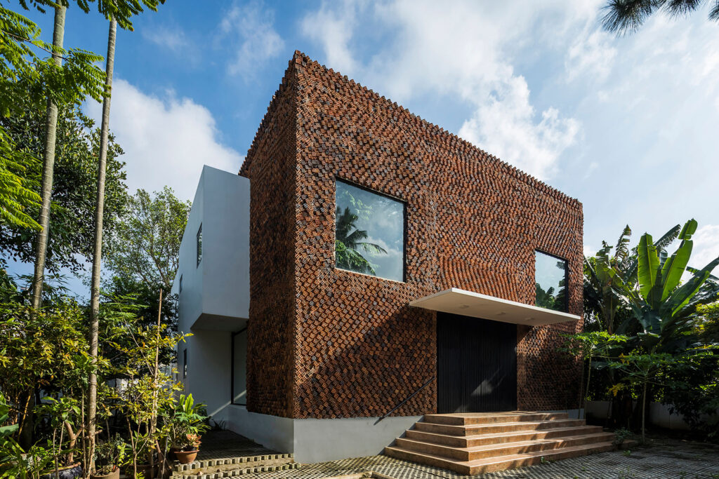 Wall House - Creative Architects @ Hiroyuki Oki