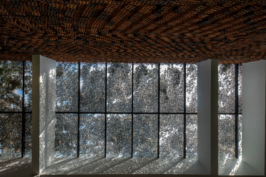 Wall House - Creative Architects @ Hiroyuki Oki