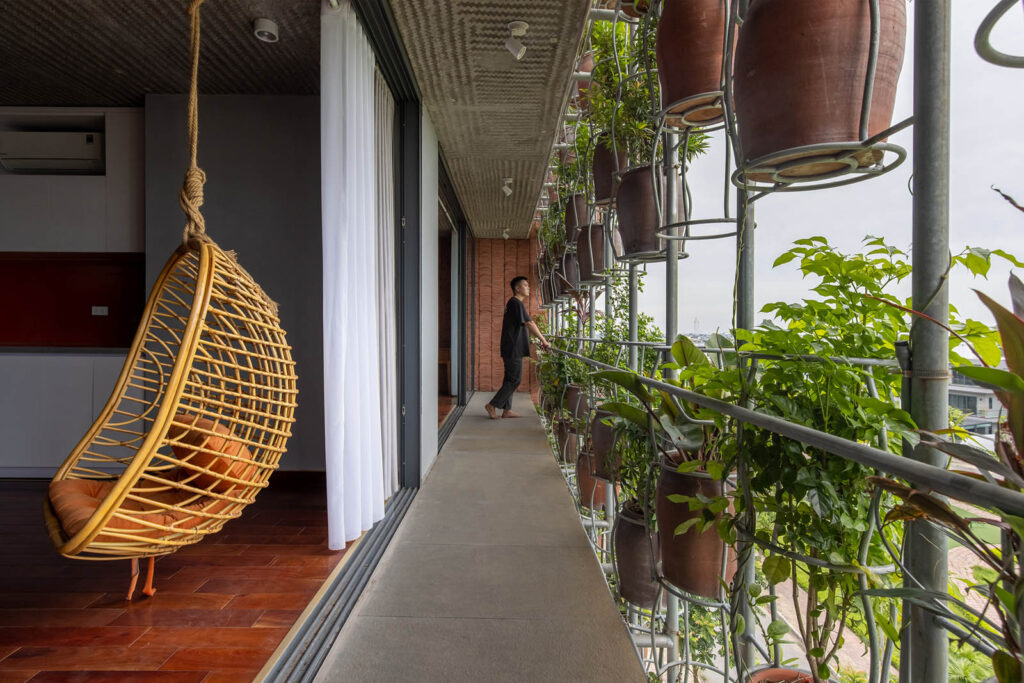 Flying Vegetation. @Photo: Le Minh Hoang